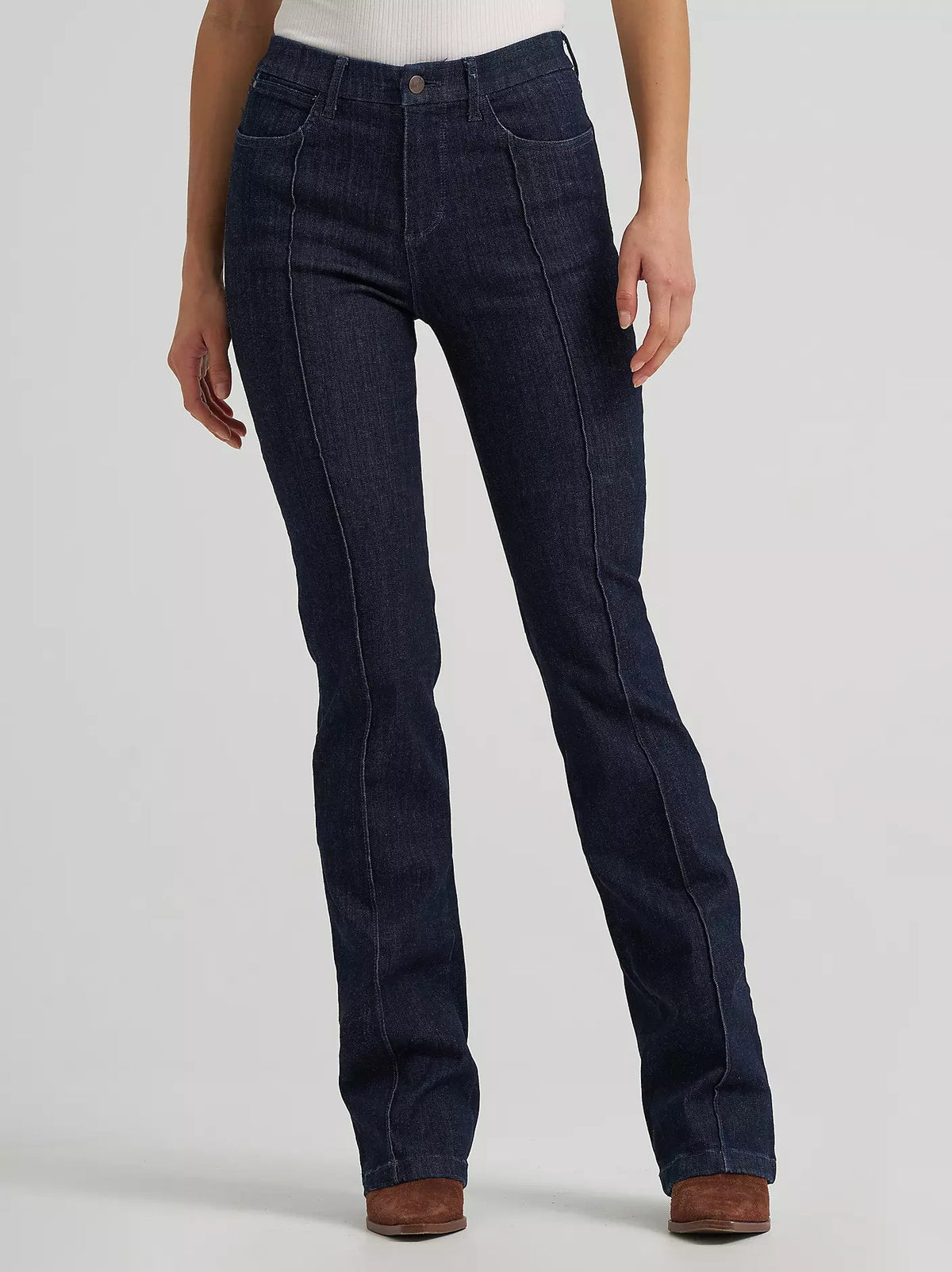 Wrangler Women's Bespoke Pintuck Bootcut Jean - 30L