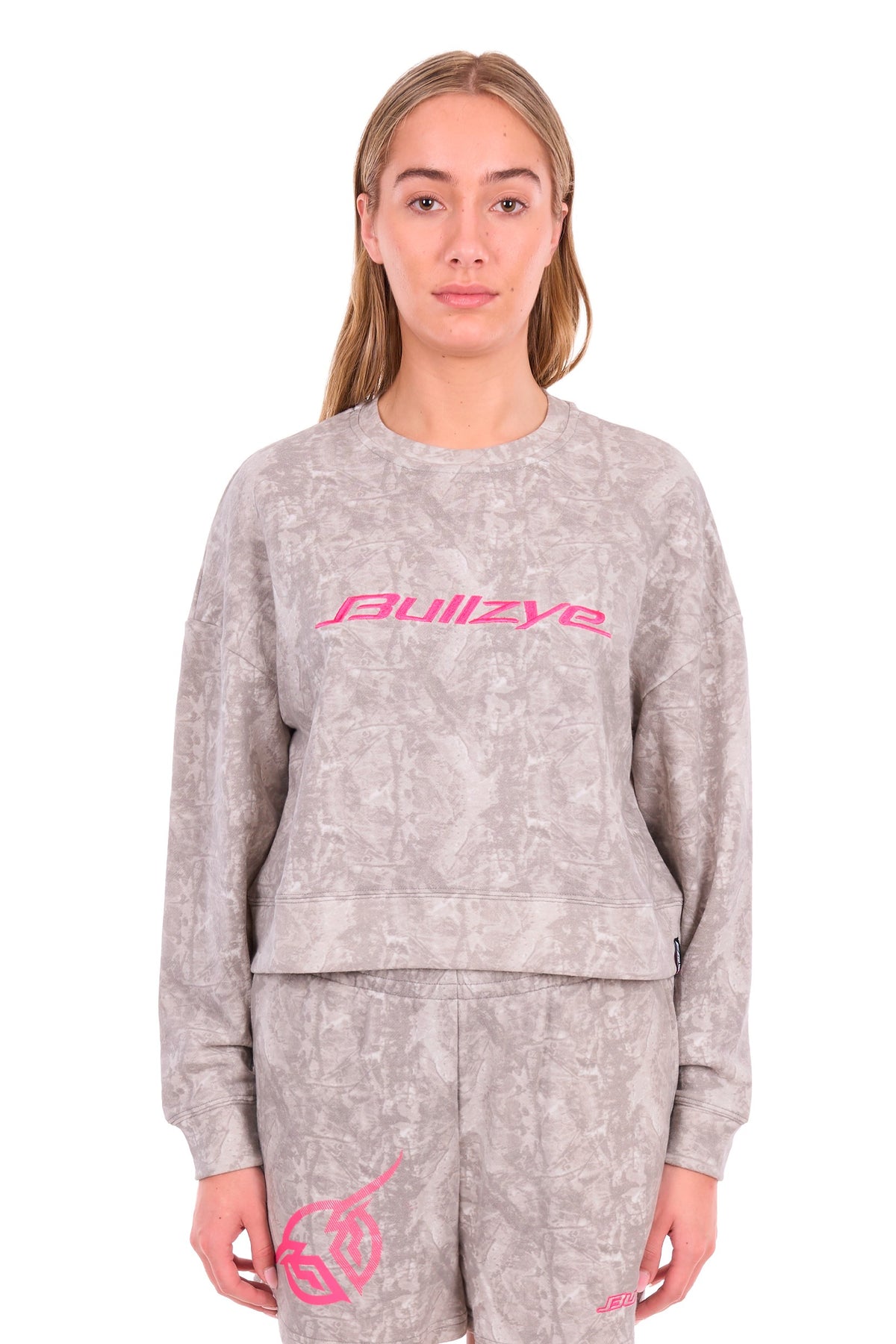 Bullzye Women’s Lotti Crop Sweat Top