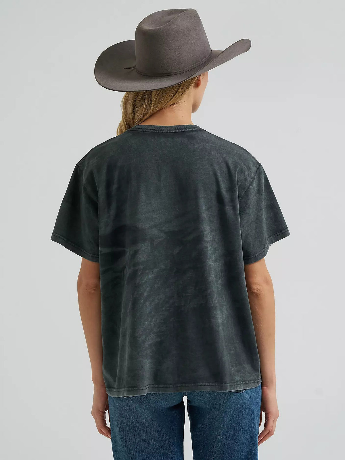Wrangler Women's Shadow Gallop Girlfriend Graphic Tee