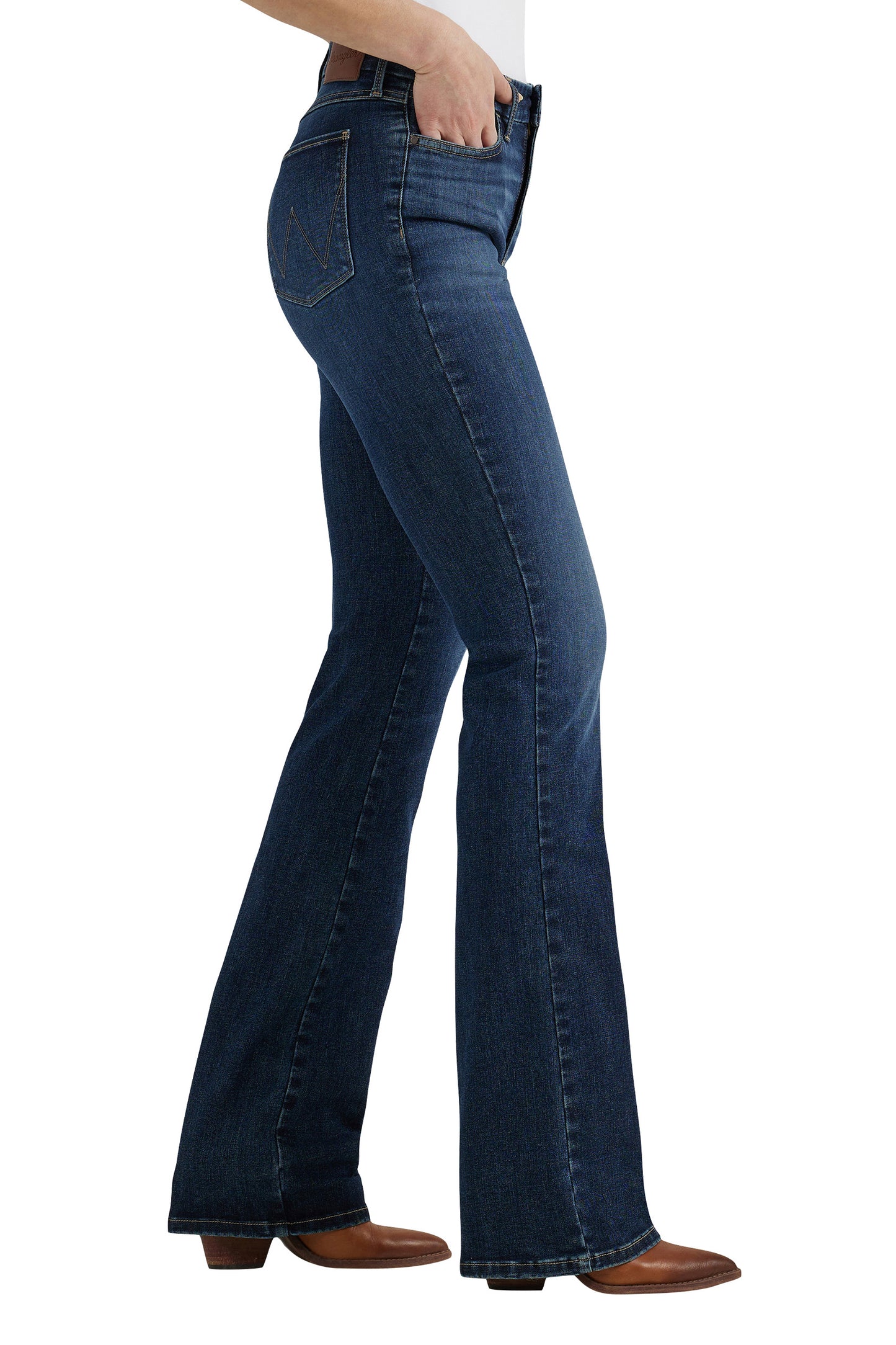 Wrangler Bespoke Hi Rise Bootcut Jean - 32L