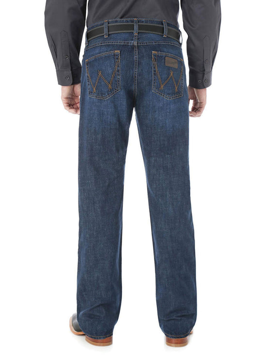 Wrangler Men's 20X Competition Slim Boot Cut Jean