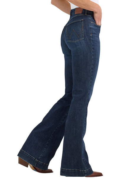 Wrangler Women's Bespoke Hi Rise Trouser Jean - 32L