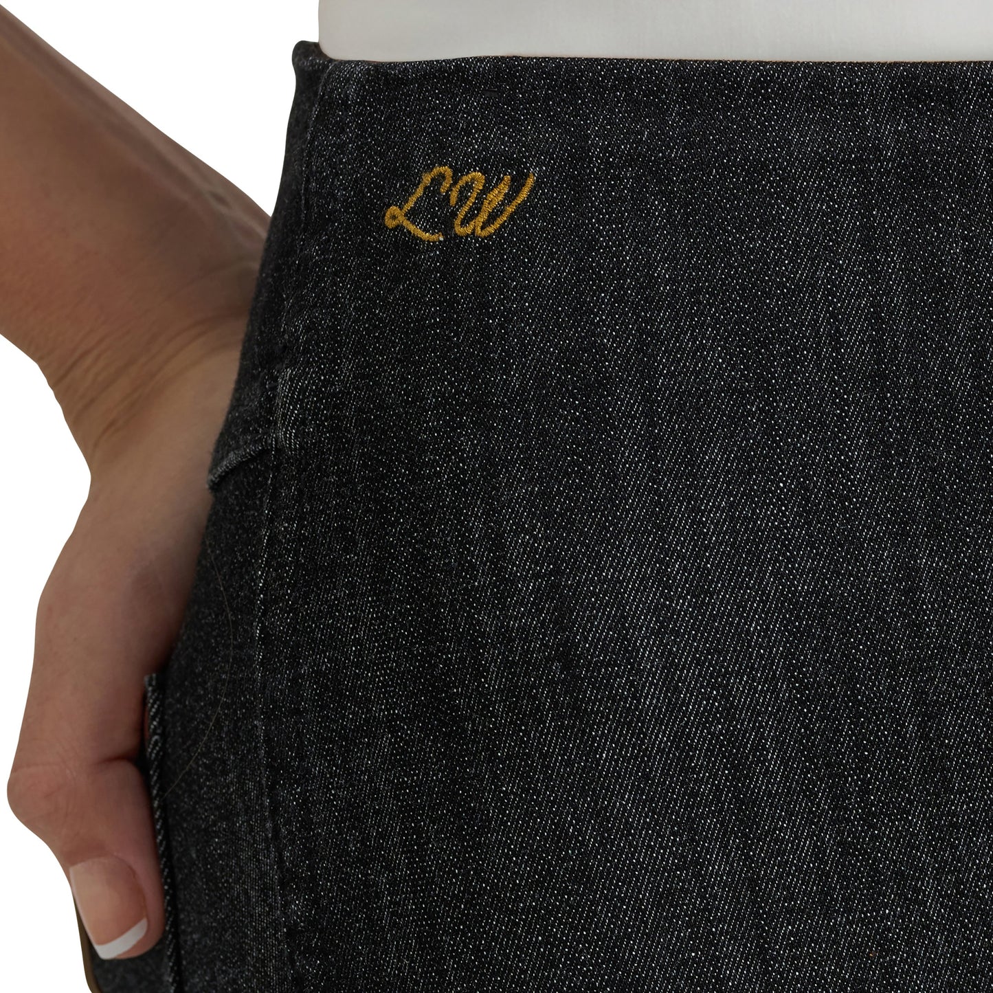 Wrangler x Lainey Wilson Women's Pull On Bell Bottom Jean - Washed Black