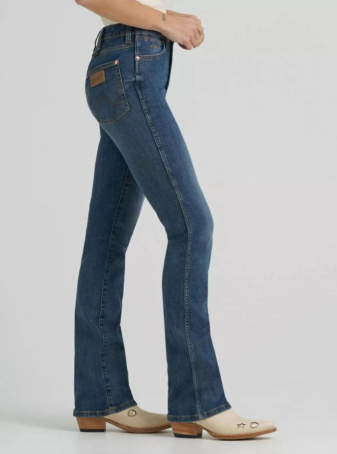 Wrangler x Lainey Wilson Women's Boot Hugger Jean