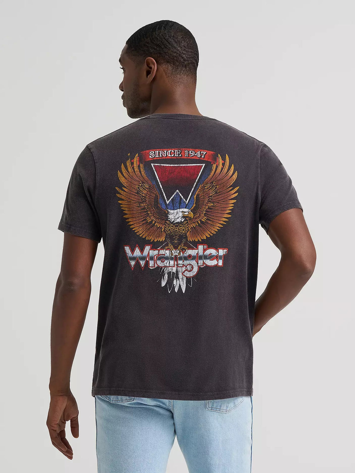 Wrangler Men's Eagle Feathers Graphic T-Shirt