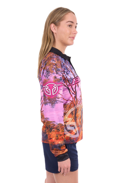 Bullzye Women’s Grazing Horse L/S Tee