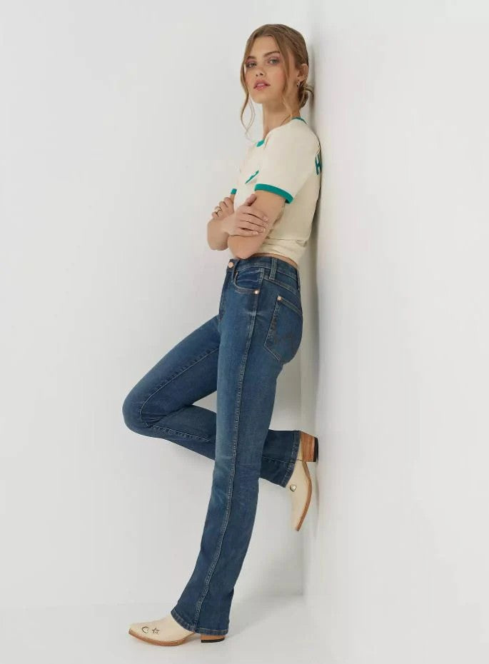 Wrangler x Lainey Wilson Women's Boot Hugger Jean