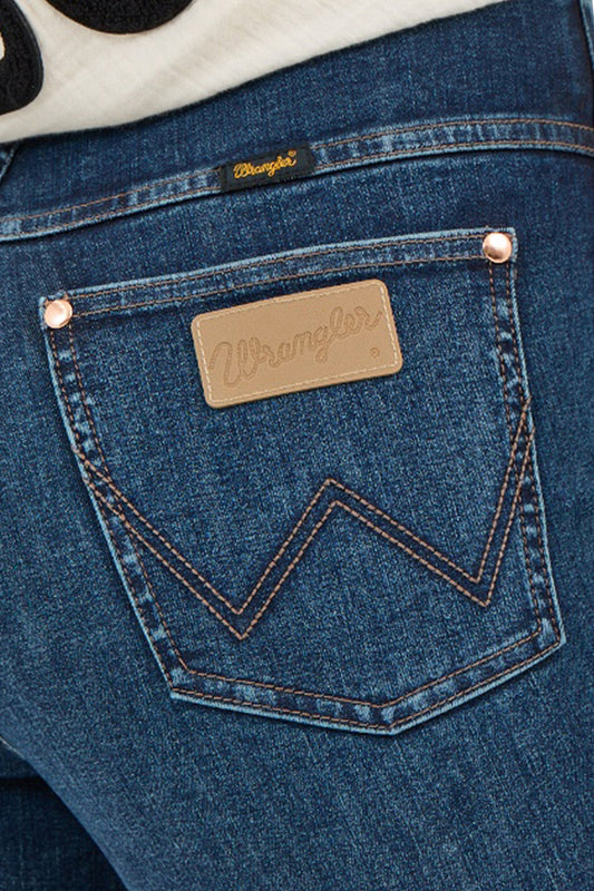 Wrangler x Lainey Wilson Women's Pull On Bell Bottom Jean - Dark Denim Wash